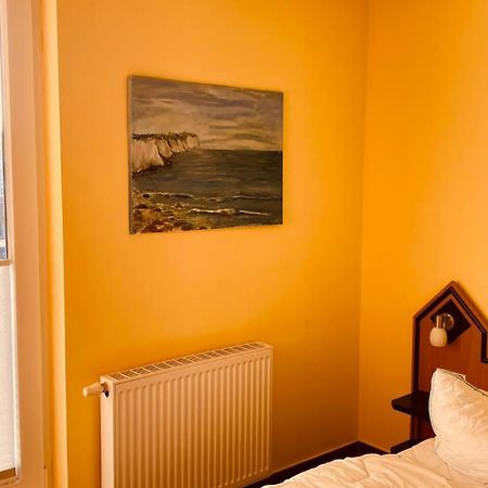 Haus Am Strand Breege Buitenkant foto